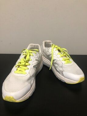 New Balance WW1745WT White Gray Neon Running Walking Sneakers J068-8